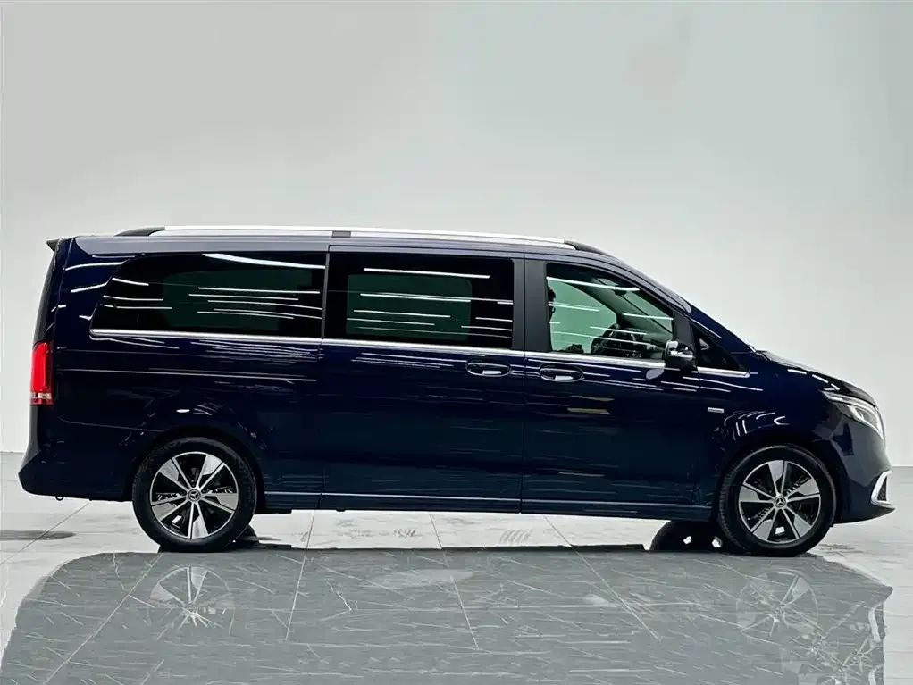Mercedes-Benz V-Class 2022 из CN, фото 7