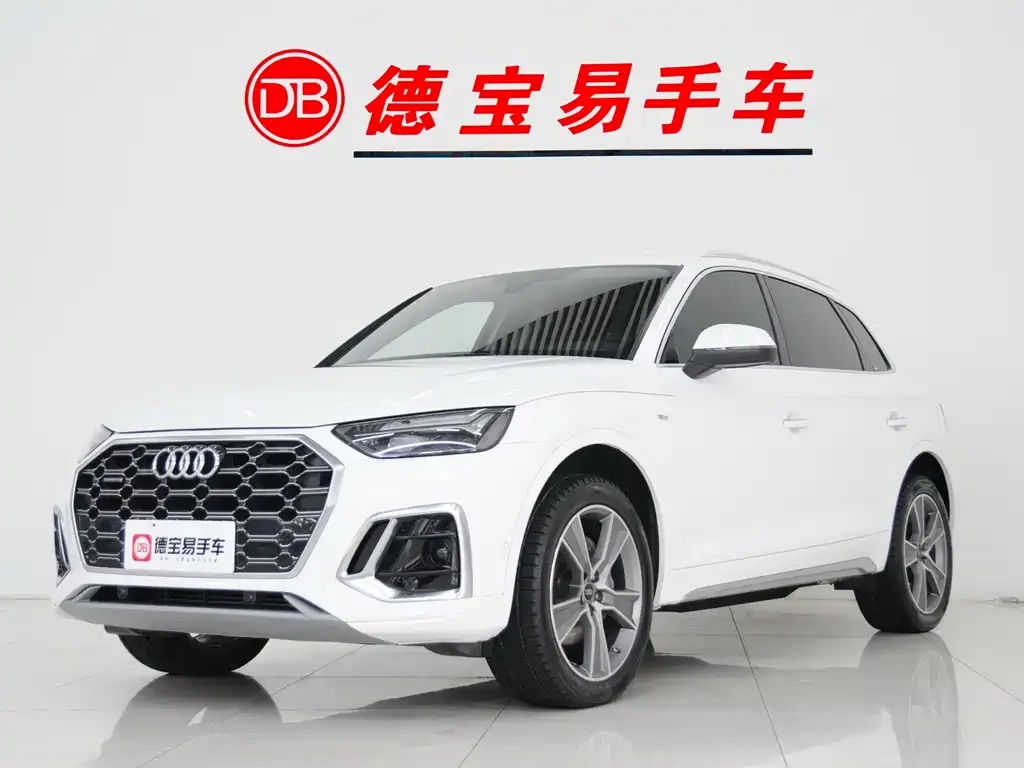 Audi Q5L 2022 из CN, фото 1