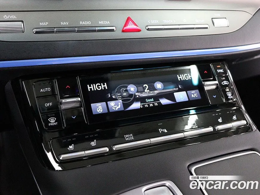 Hyundai Grandeur — фото 10