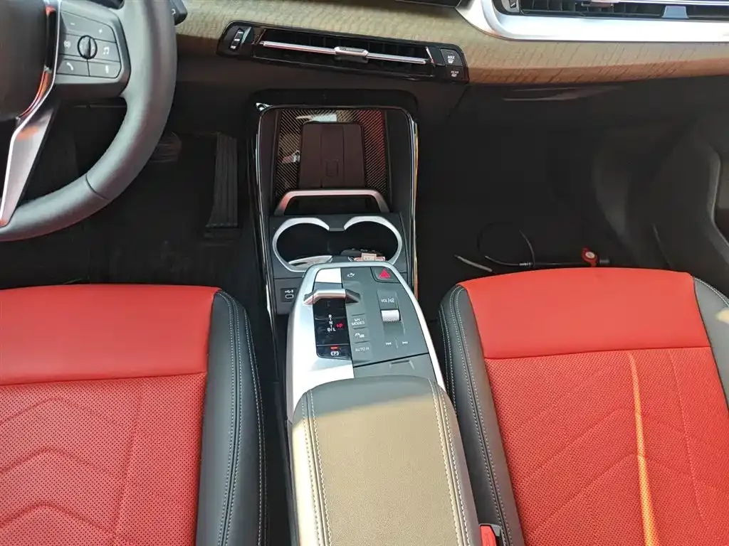 BMW X1 2023 из CN, фото 8