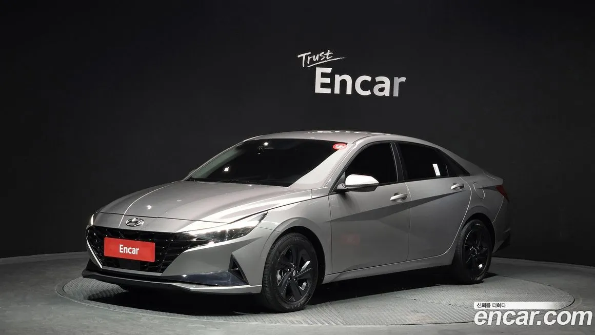 Hyundai AVANTE 2023 из KR, фото 1