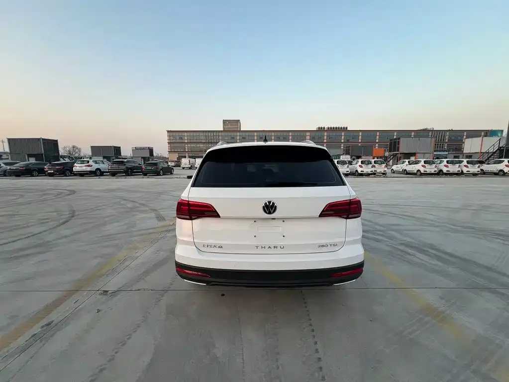 Volkswagen Tharu 2022 из CN, фото 10