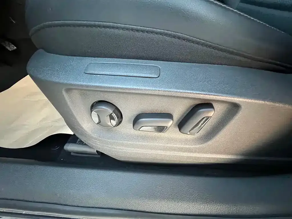 Volkswagen Tharu 2022 из CN, фото 7