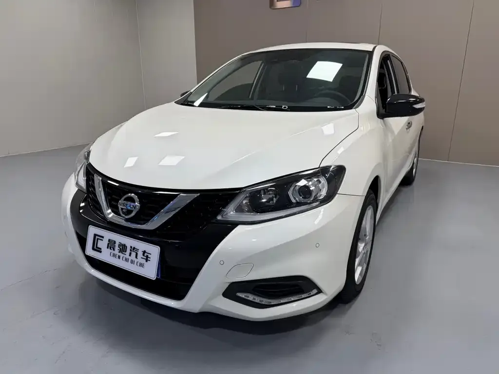 Nissan Tiida 2022 из CN, фото 1