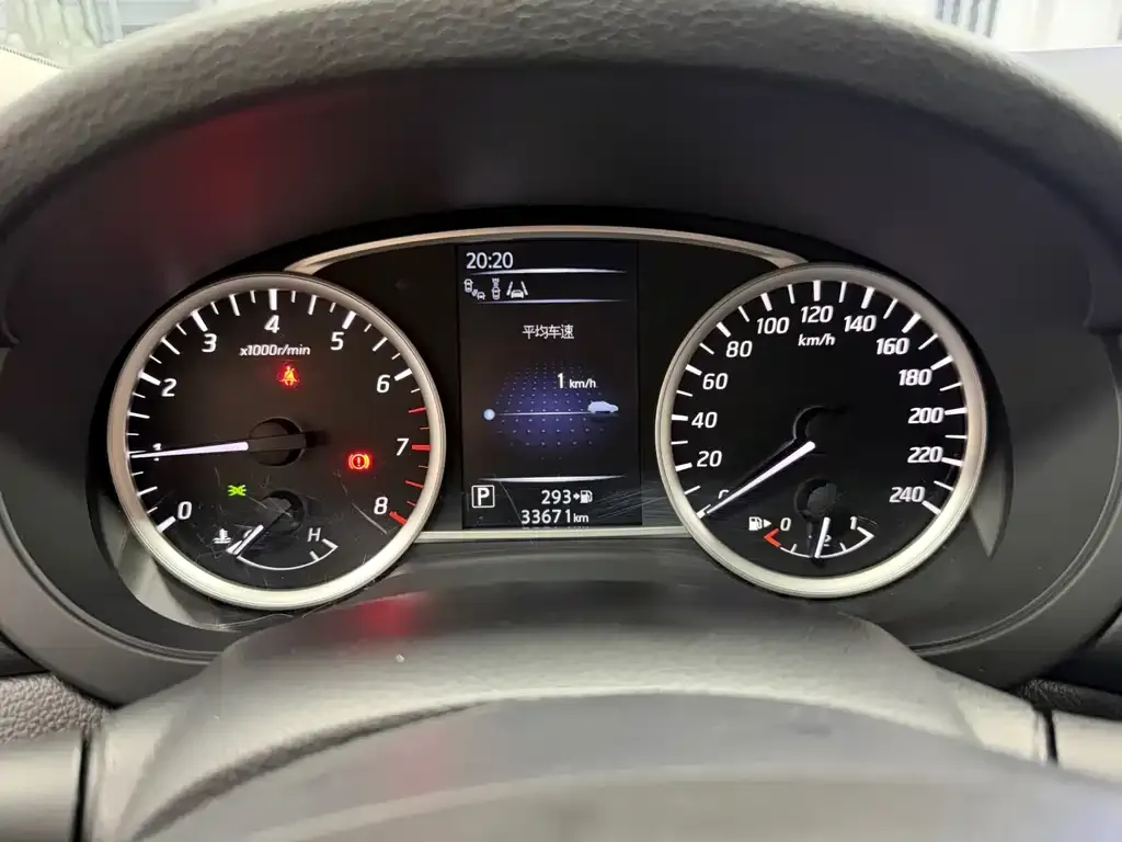 Nissan Tiida 2022 из CN, фото 5
