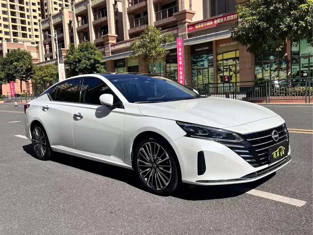 Nissan Teana — фото 3