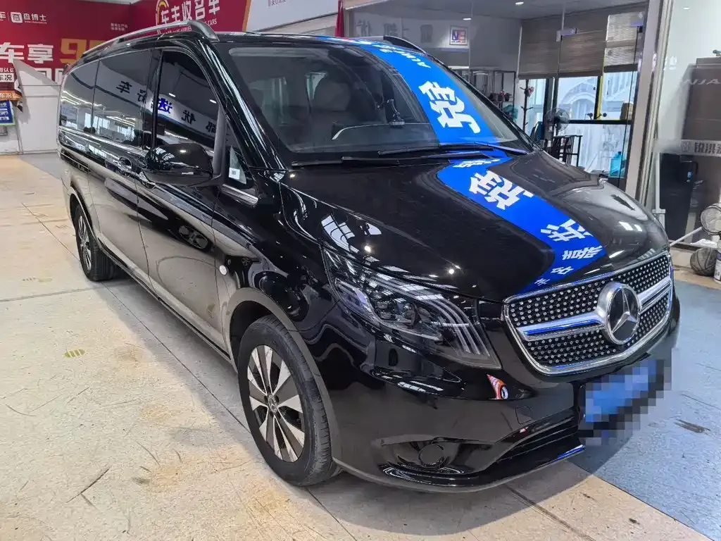 Mercedes-Benz Vito 2023 из CN, фото 4