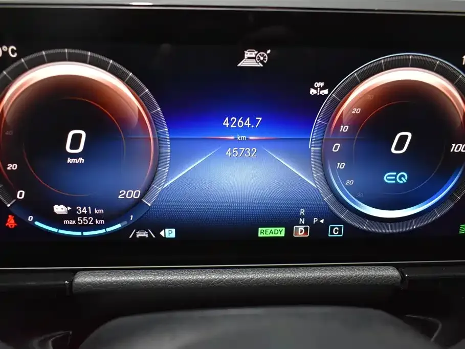 Mercedes-Benz EQA 2024 из CN, фото 4