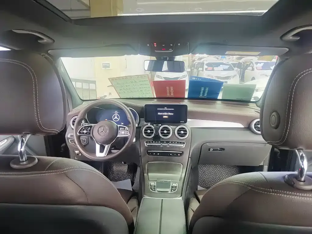 Mercedes-Benz GLC 2021 из CN, фото 2