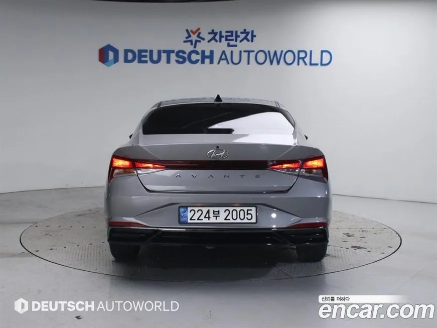 Hyundai AVANTE — фото 2