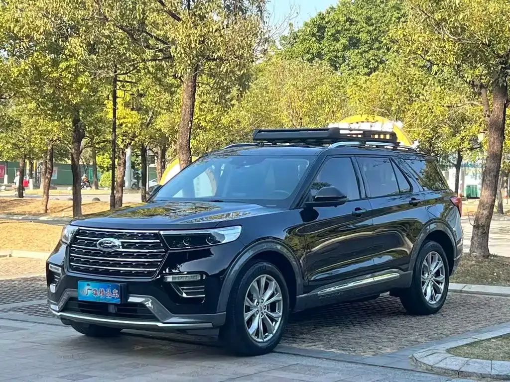 Ford Explorer 2021 из CN, фото 1