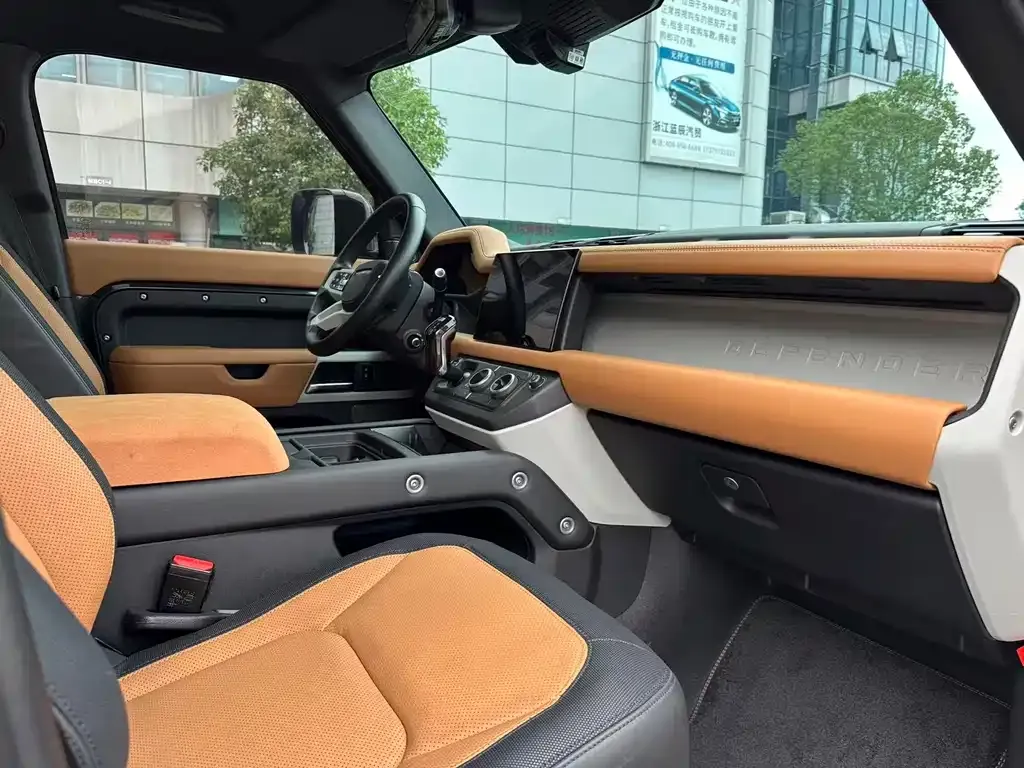 Land Rover Defender 2024 из CN, фото 7