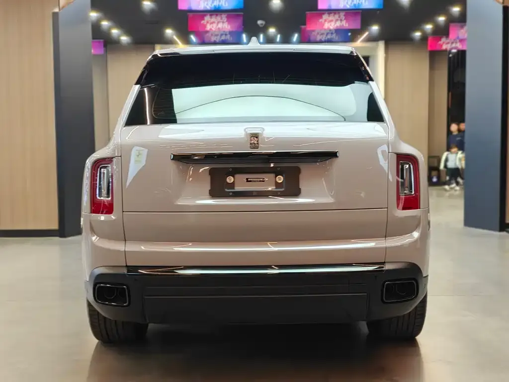 Rolls-Royce Cullinan 2022 из CN, фото 2