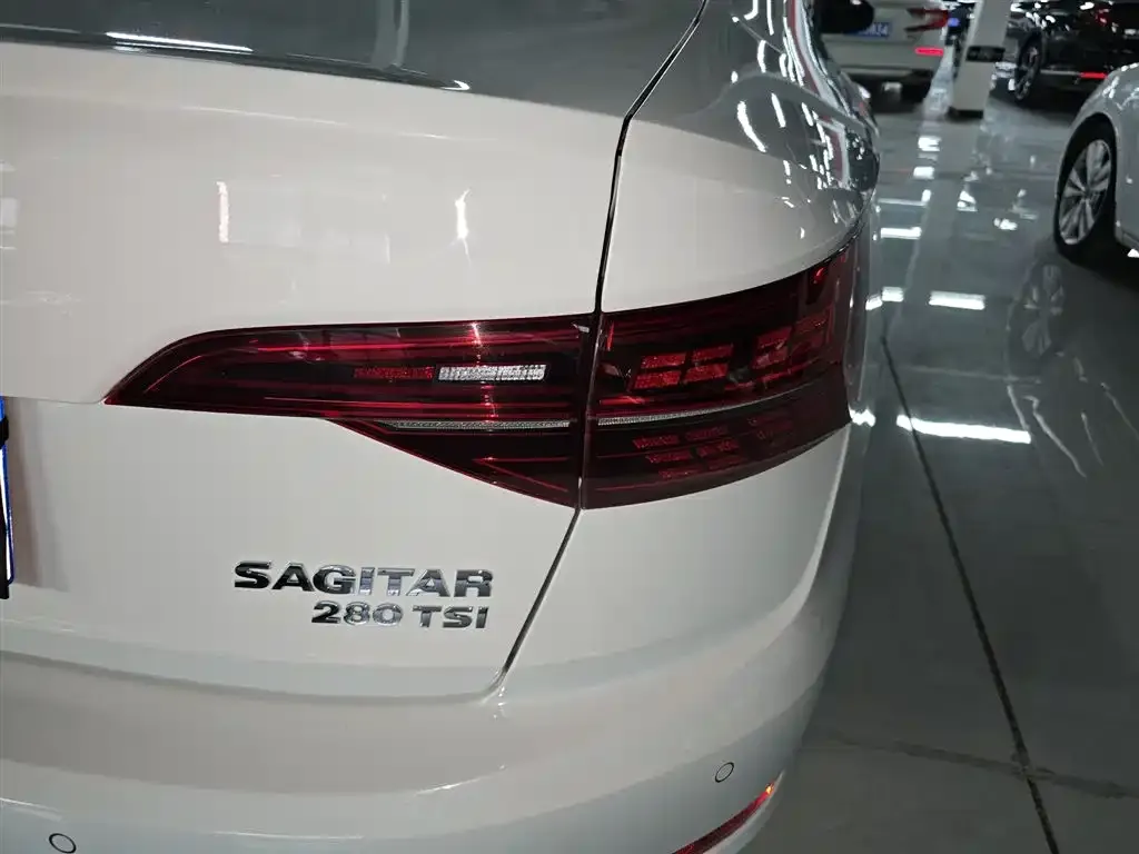 Volkswagen Sagitar 2022 из CN, фото 8
