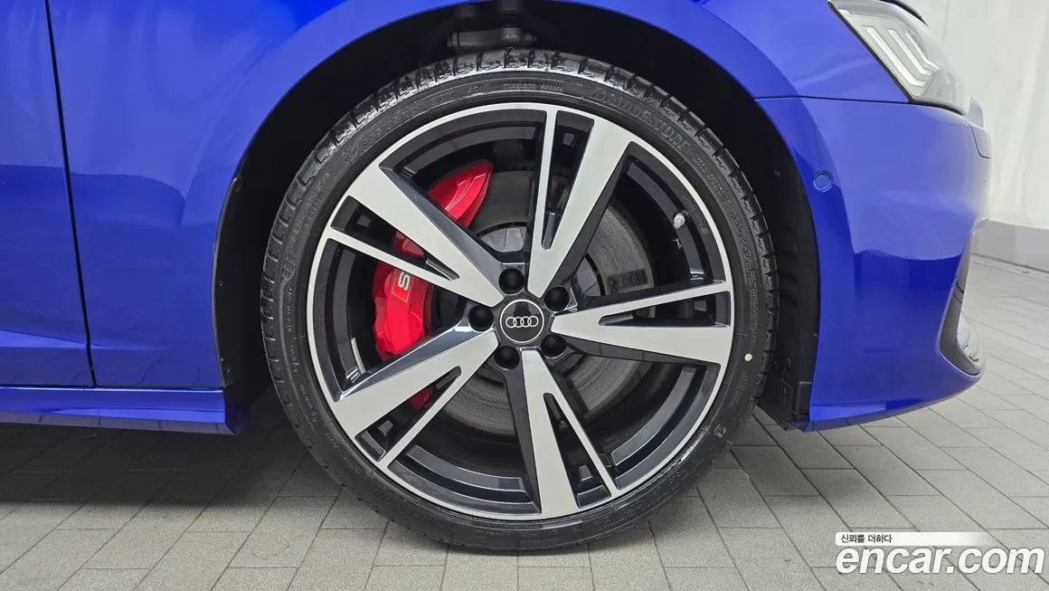 Audi S6 2023 из KR, фото 4