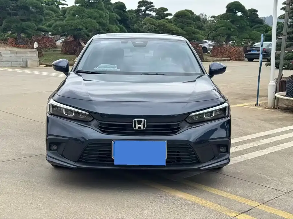Honda Civic — фото 1