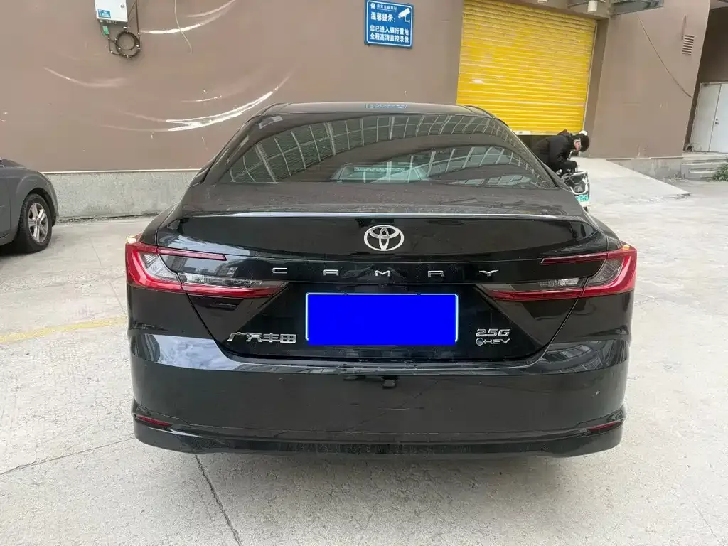 Toyota Camry 2025 из CN, фото 7