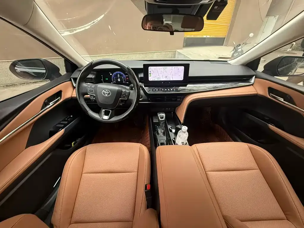 Toyota Camry 2025 из CN, фото 8