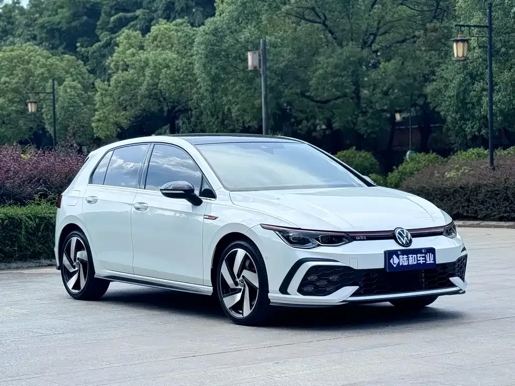 Volkswagen Golf GTI 2021 из CN, фото 2
