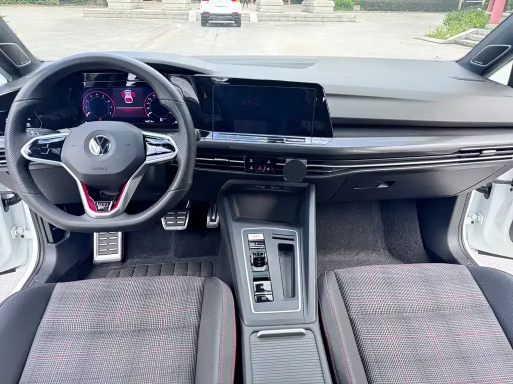 Volkswagen Golf GTI 2021 из CN, фото 7