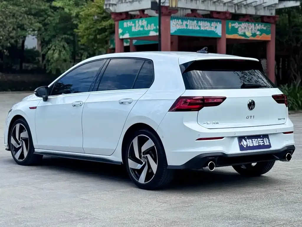 Volkswagen Golf GTI 2021 из CN, фото 10