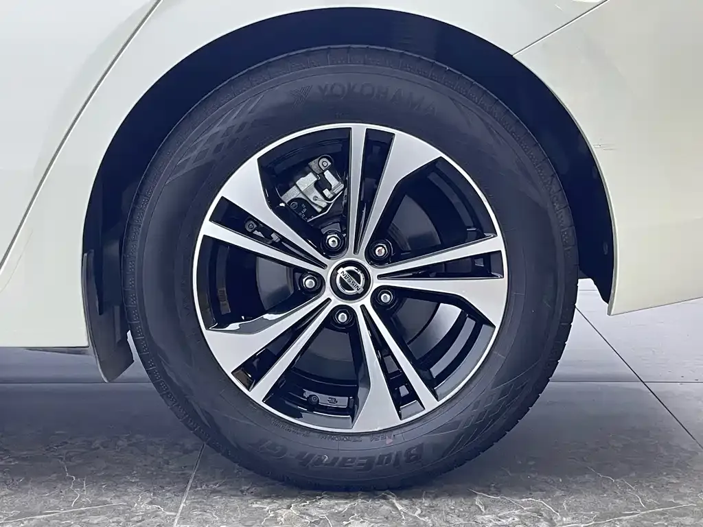 Nissan Sylphy 2023 из CN, фото 7