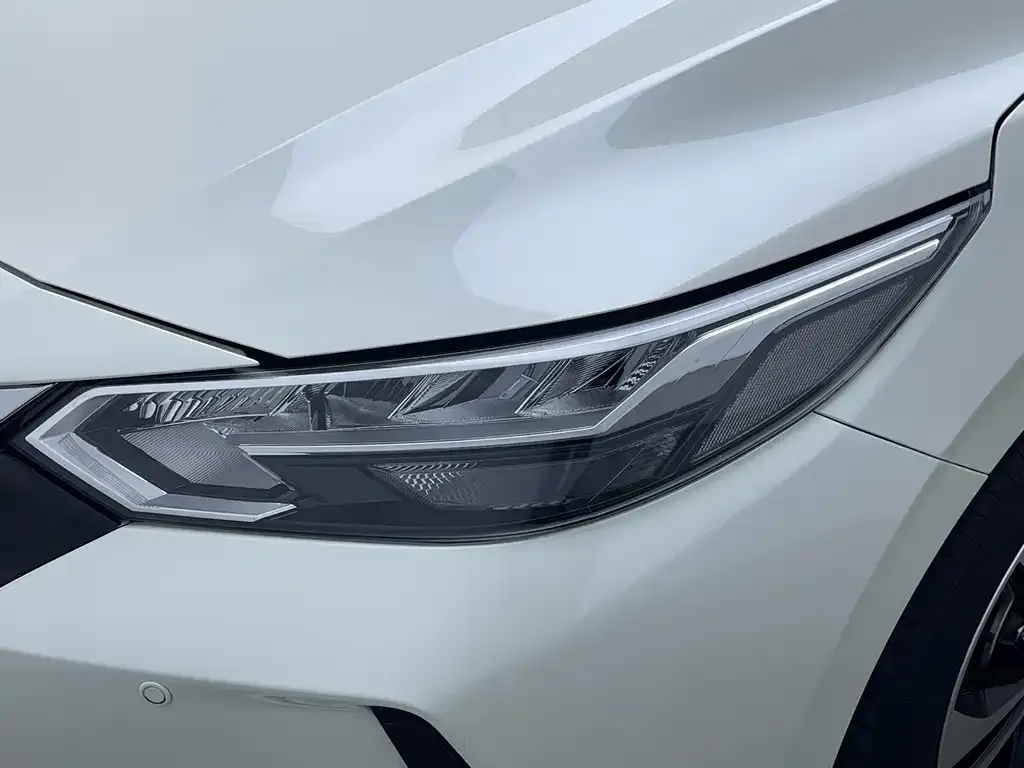 Nissan Sylphy 2023 из CN, фото 8