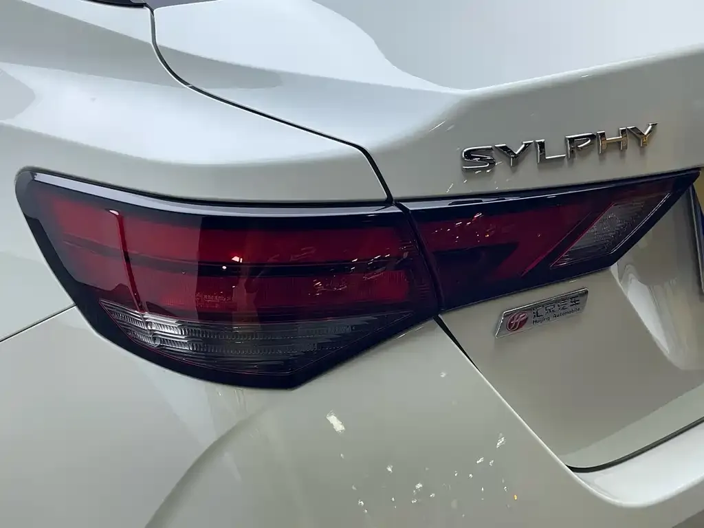 Nissan Sylphy 2023 из CN, фото 9