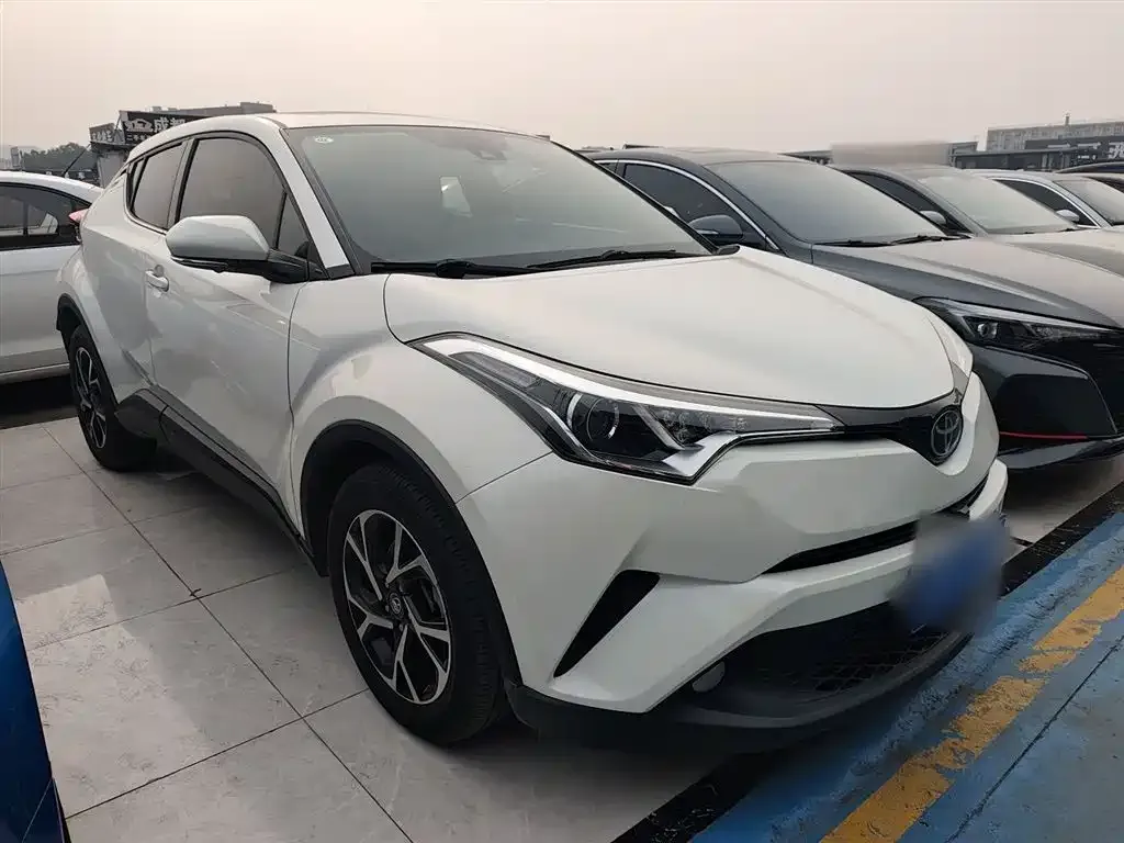 Toyota C-HR 2021 из CN, фото 10