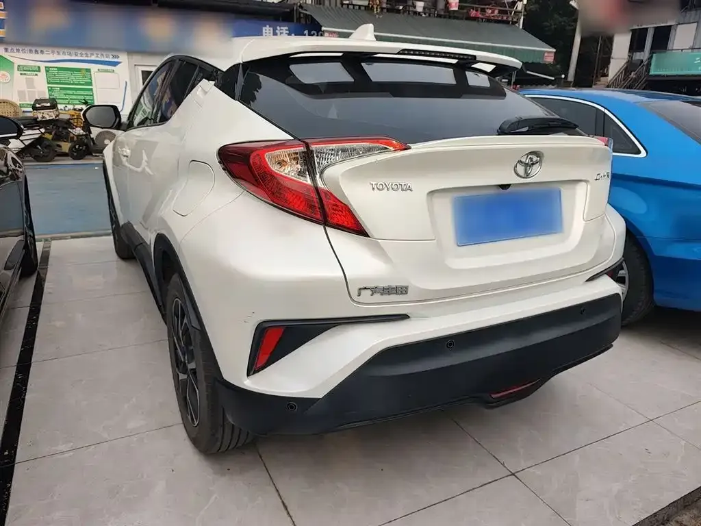 Toyota C-HR 2021 из CN, фото 5