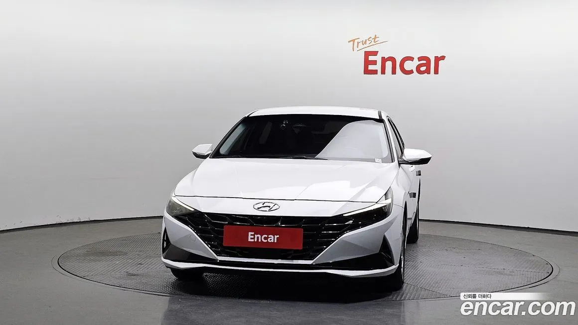 Hyundai AVANTE — фото 5
