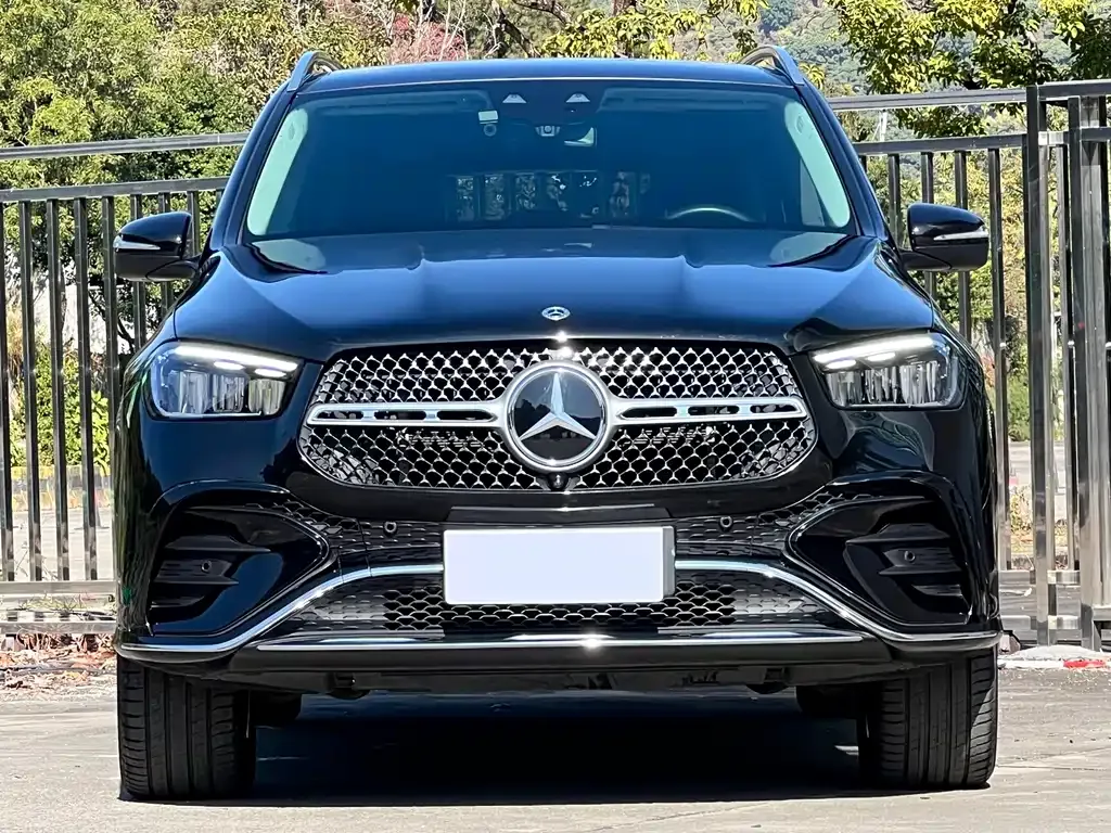 Mercedes-Benz GLE — фото 10