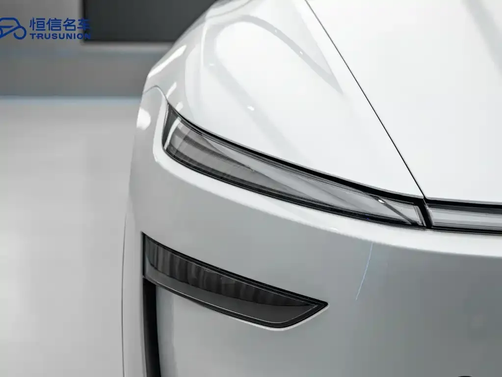 Tesla Model Y 2025 из CN, фото 8