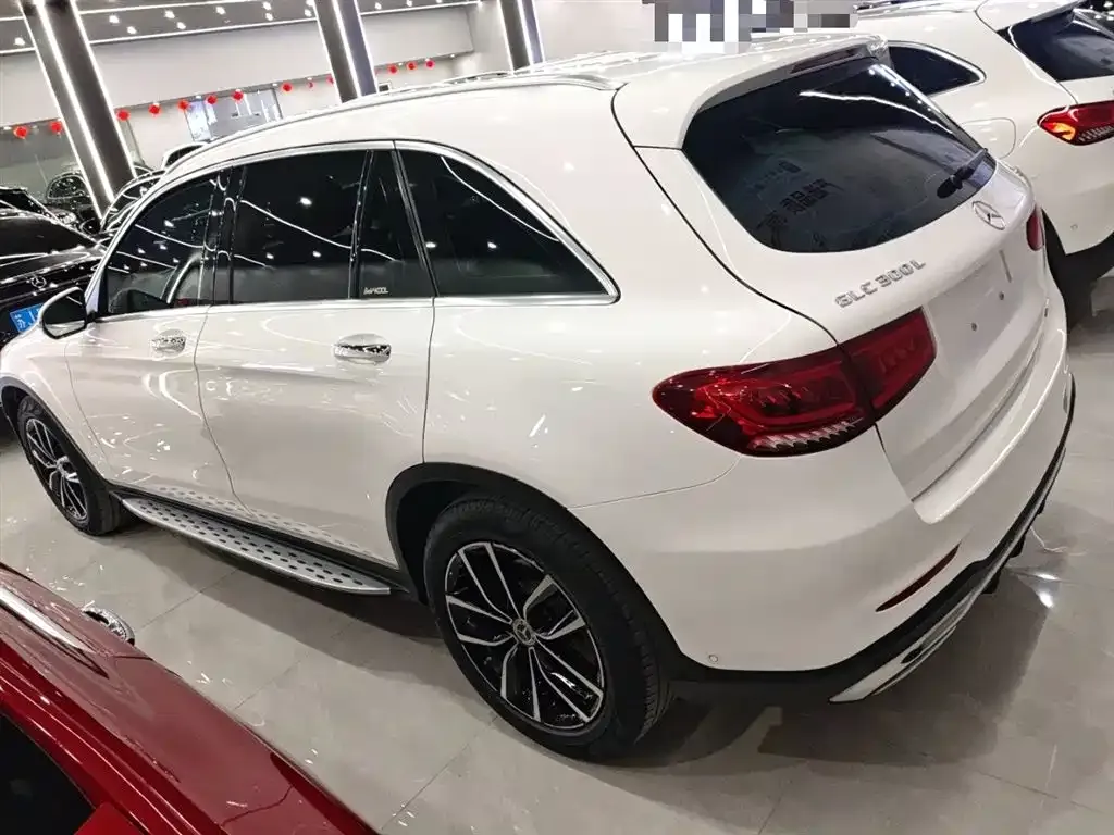 Mercedes-Benz GLC — фото 6