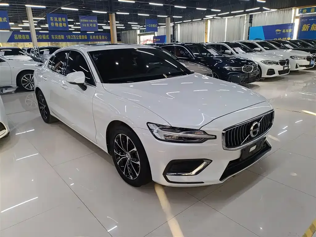 Volvo S60 2021 из CN, фото 10