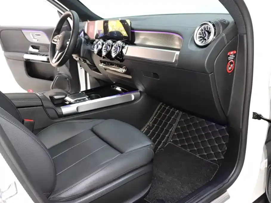 Mercedes-Benz GLB 2023 из CN, фото 2