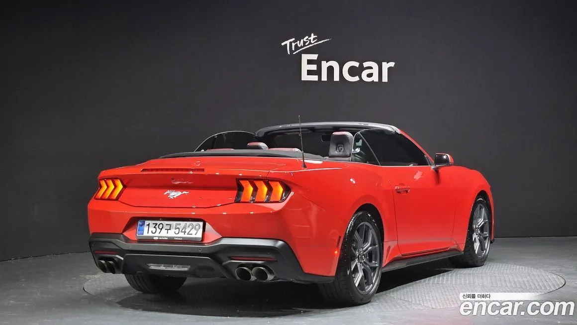 Ford Mustang 2024 из KR, фото 2