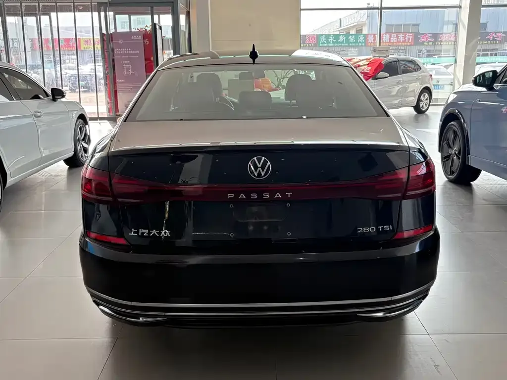 Volkswagen Passat — фото 3