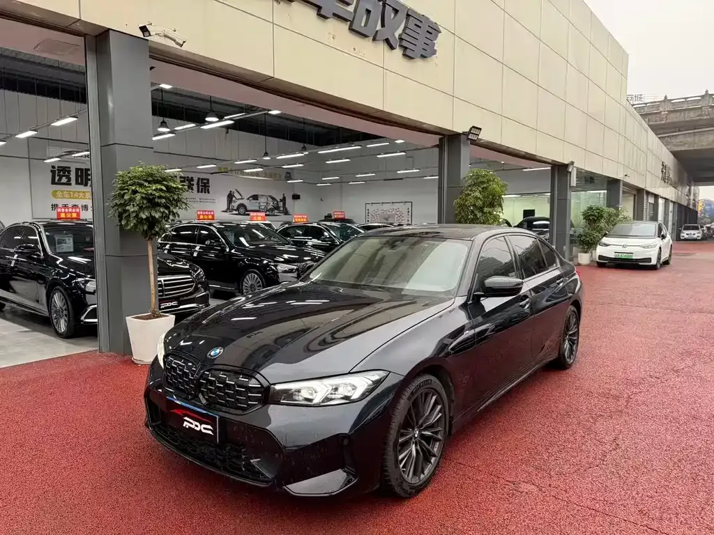 BMW 3 Series 2023 из CN, фото 9