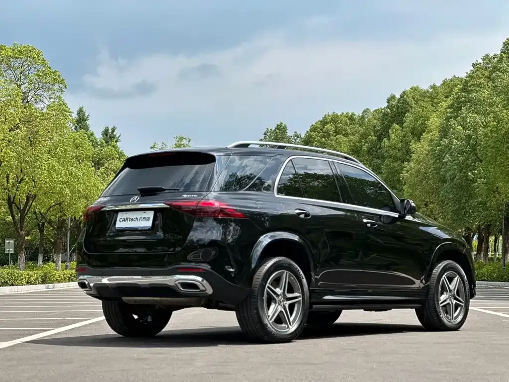 Mercedes-Benz GLE — фото 8