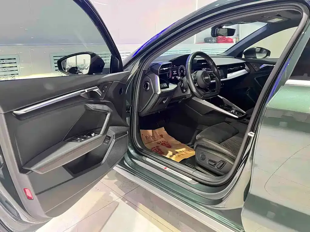 Audi A3 2021 из CN, фото 9