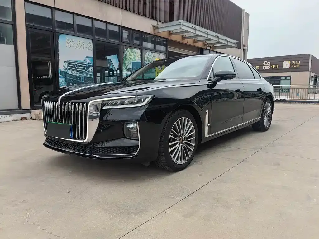 Hongqi H9 — фото 1