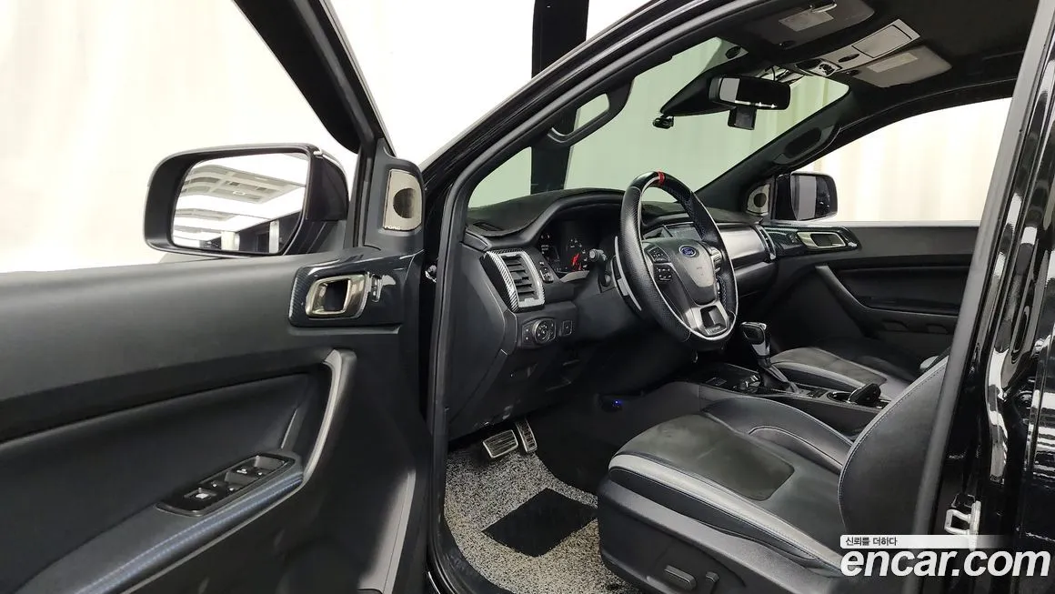Ford Ranger — фото 10