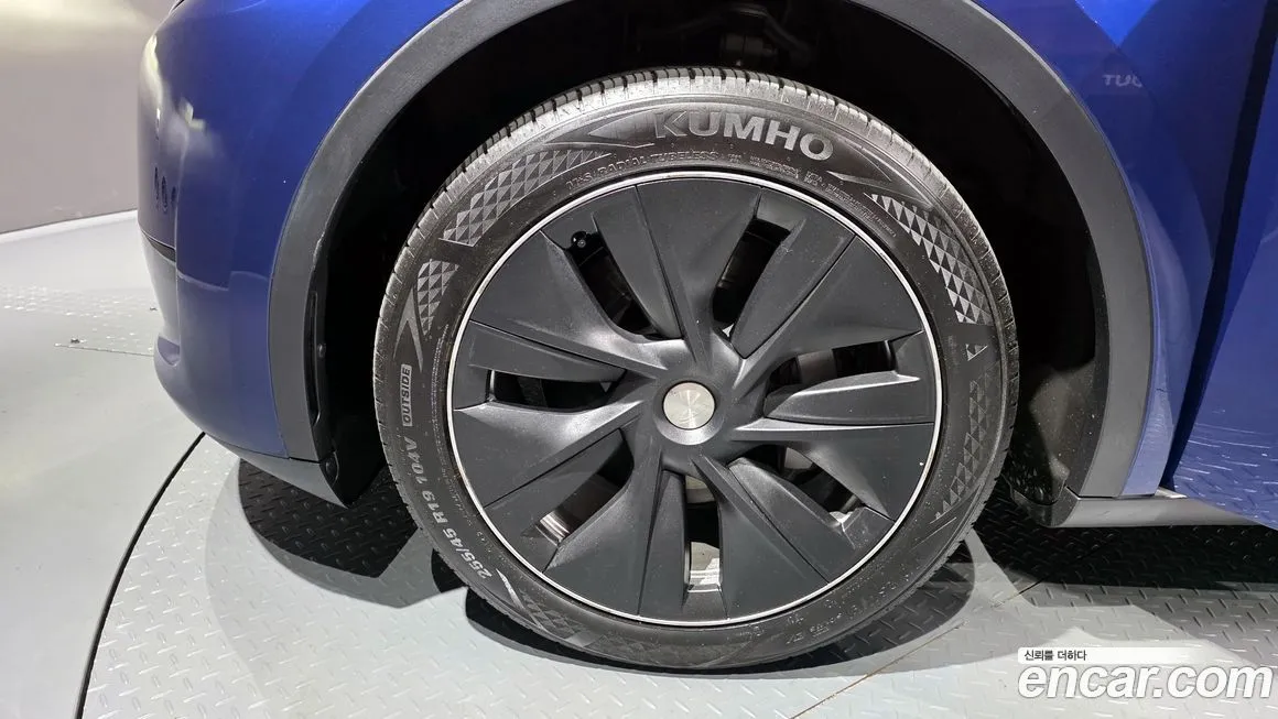 Tesla Model Y 2024 из KR, фото 10