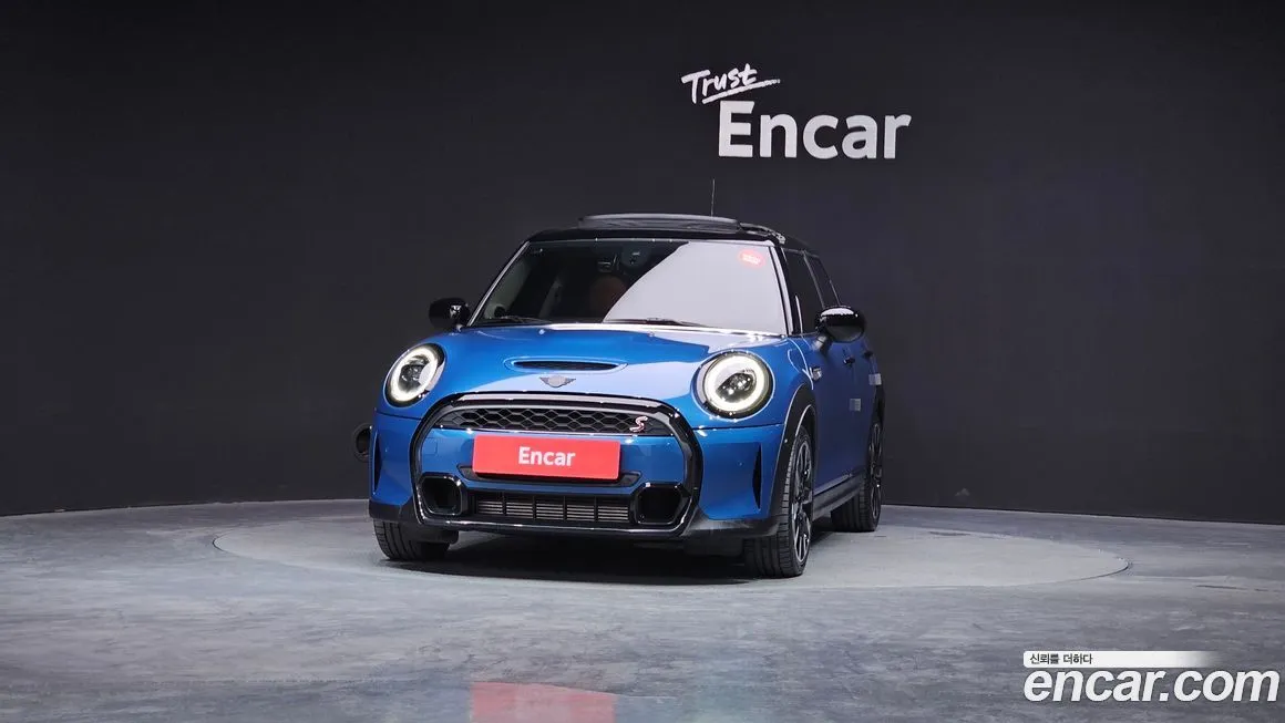 Mini Cooper 2023 из KR, фото 9