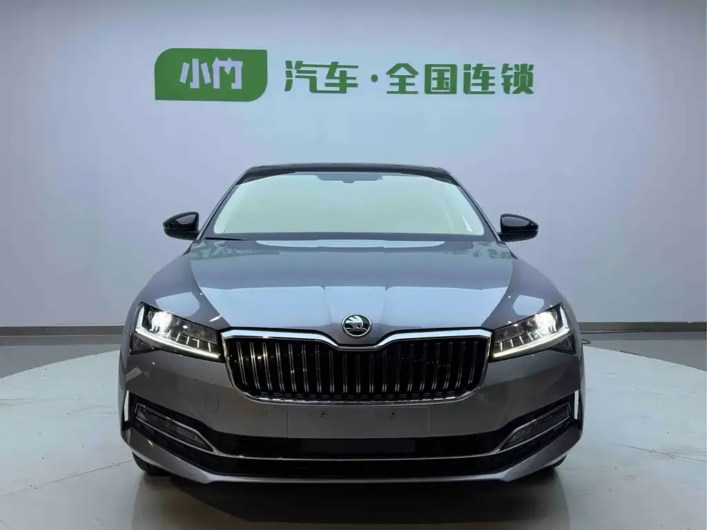 Skoda Superb 2022 из CN, фото 2