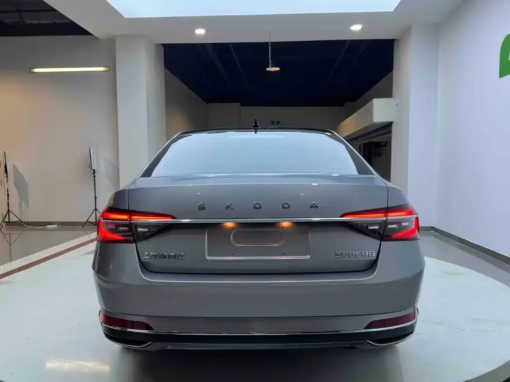 Skoda Superb 2022 из CN, фото 5