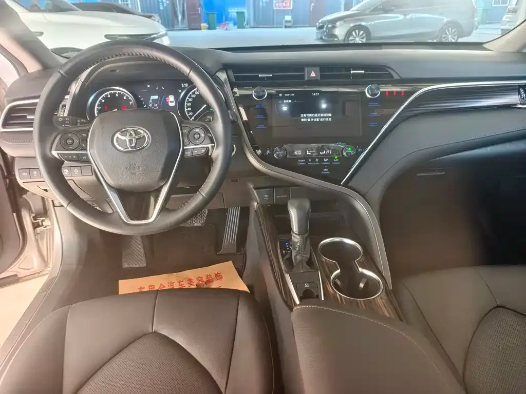 Toyota Camry 2022 из CN, фото 6