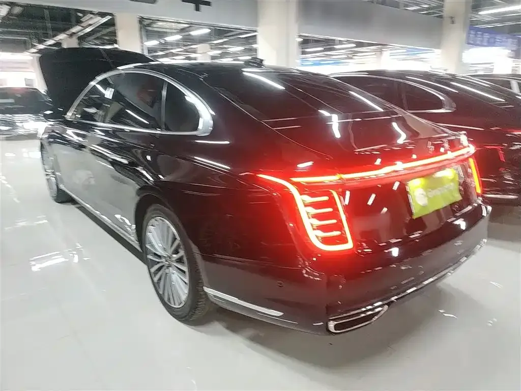 Hongqi H9 — фото 3