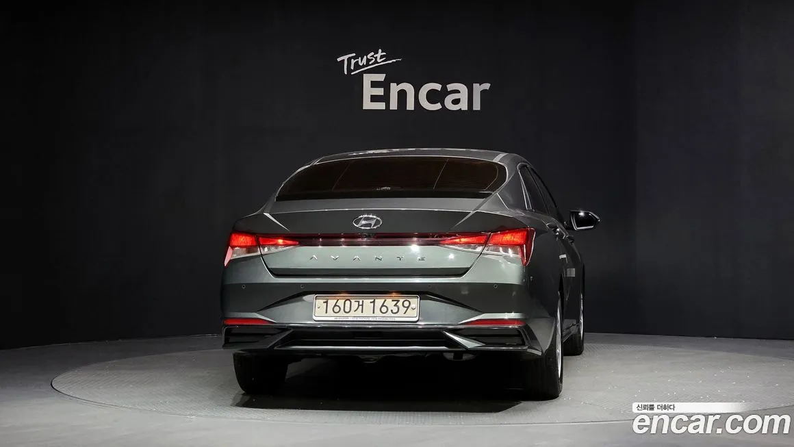 Hyundai AVANTE — фото 4